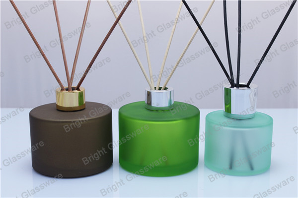 Best quality 7oz/ 200ml perfume glass bottle with knob lid