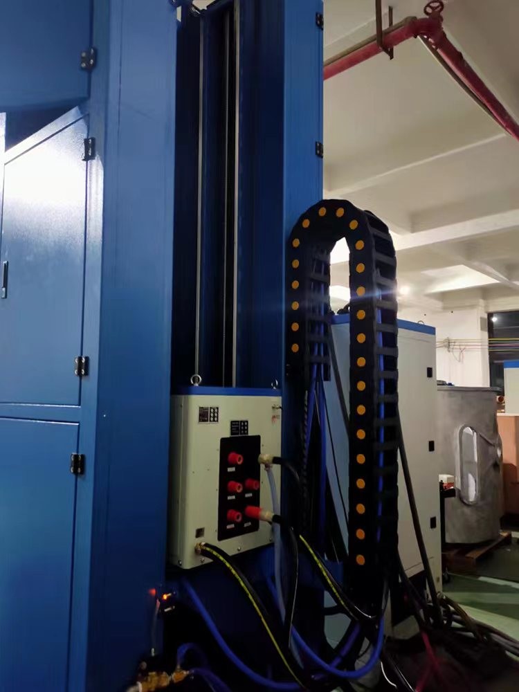 250KW Shafts Induction Heat Treatment Machine Induction Heating Equipment For Pipe