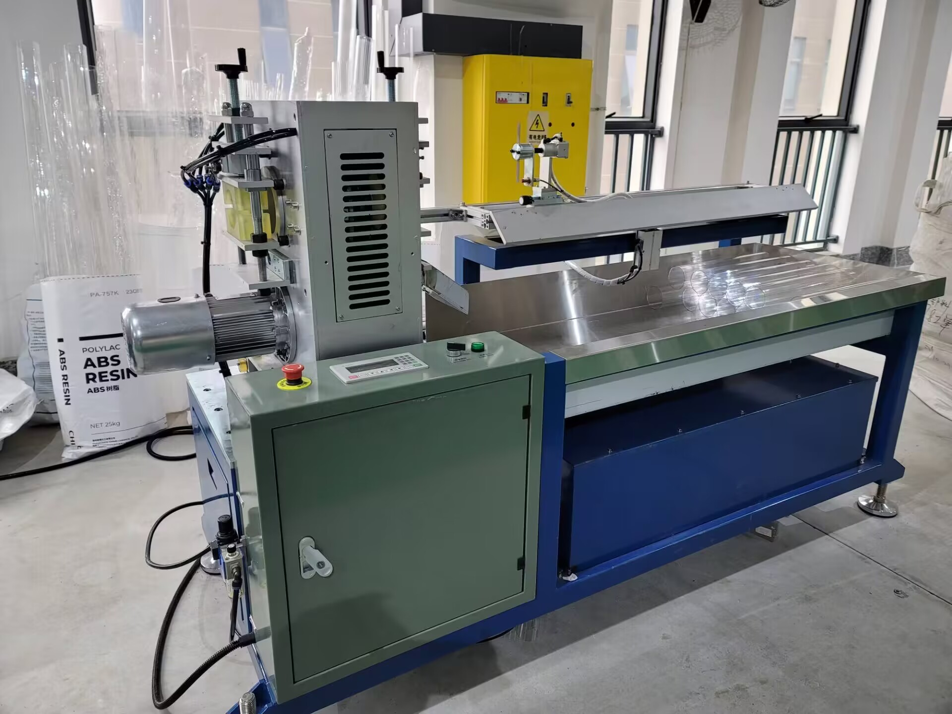 High Efficiency PC Clear Pipe Extrusion Machine Frequency Inverter Control