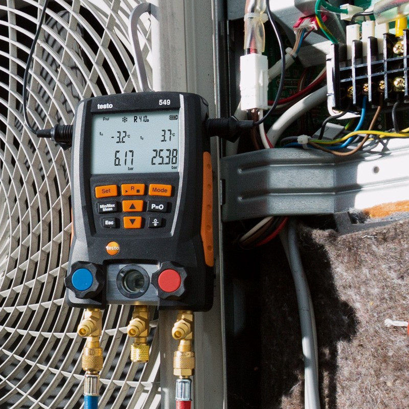 2 Way Digital Manifold Gauge Temperature Compensated Leakage Test