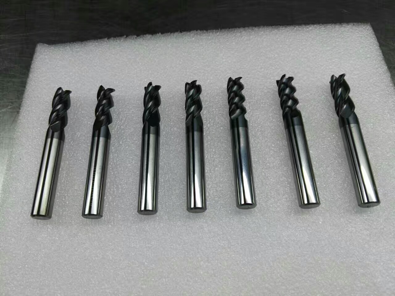 200A Cathodic Arc PVD Coating Equipment With Single Front Door