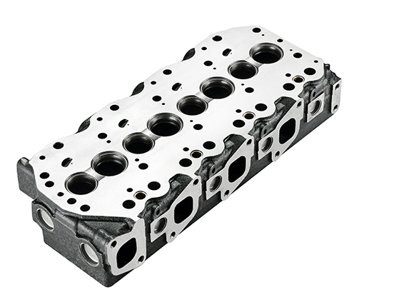 OEM 11039-VH002 4 Cylinder Head / Diesel Engine Head For Nissan / Forklifter Parts QD32