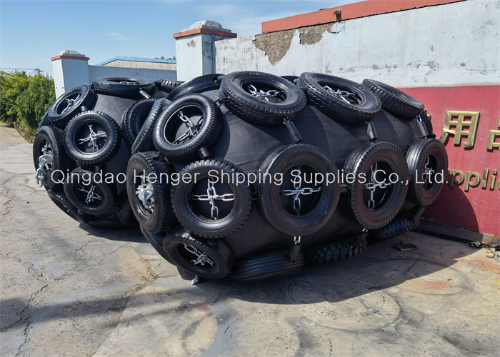 High Performance Pneumatic Rubber Fender ISO17357 Certificated Yokohama Type