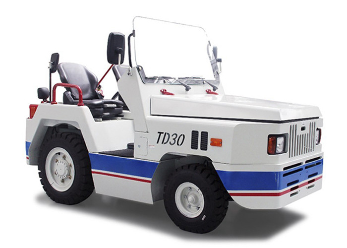 Seated Type Diesel Tow Truck Automatic Operating With 25 - 38 Tons Capacity