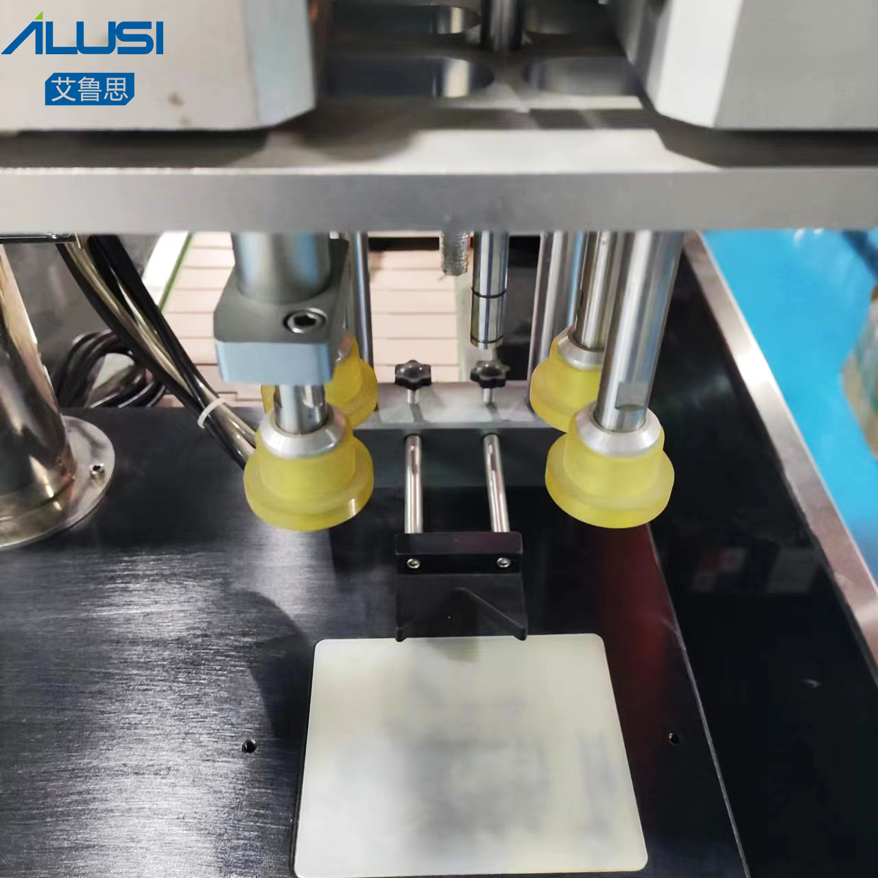 40 Bottles / Min Cap Closure Machine Screw 110v Desk Capper Equipment