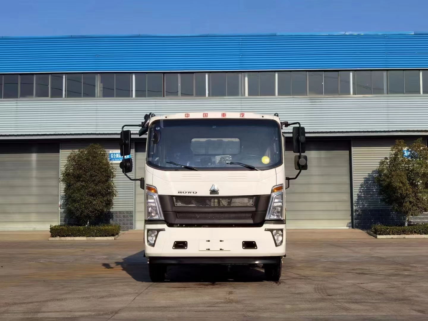 Howo 10000 Liters Road Washer Road Sweeping Truck Cleaning Truck
