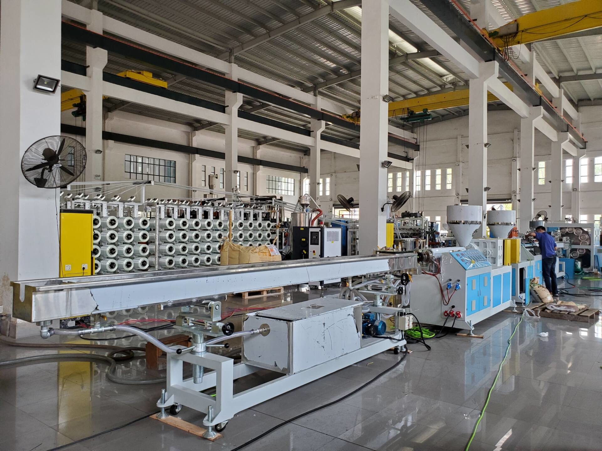 Garden Hose Plastic PVC Pipe Extrusion Machine PLC 120kw 150mm