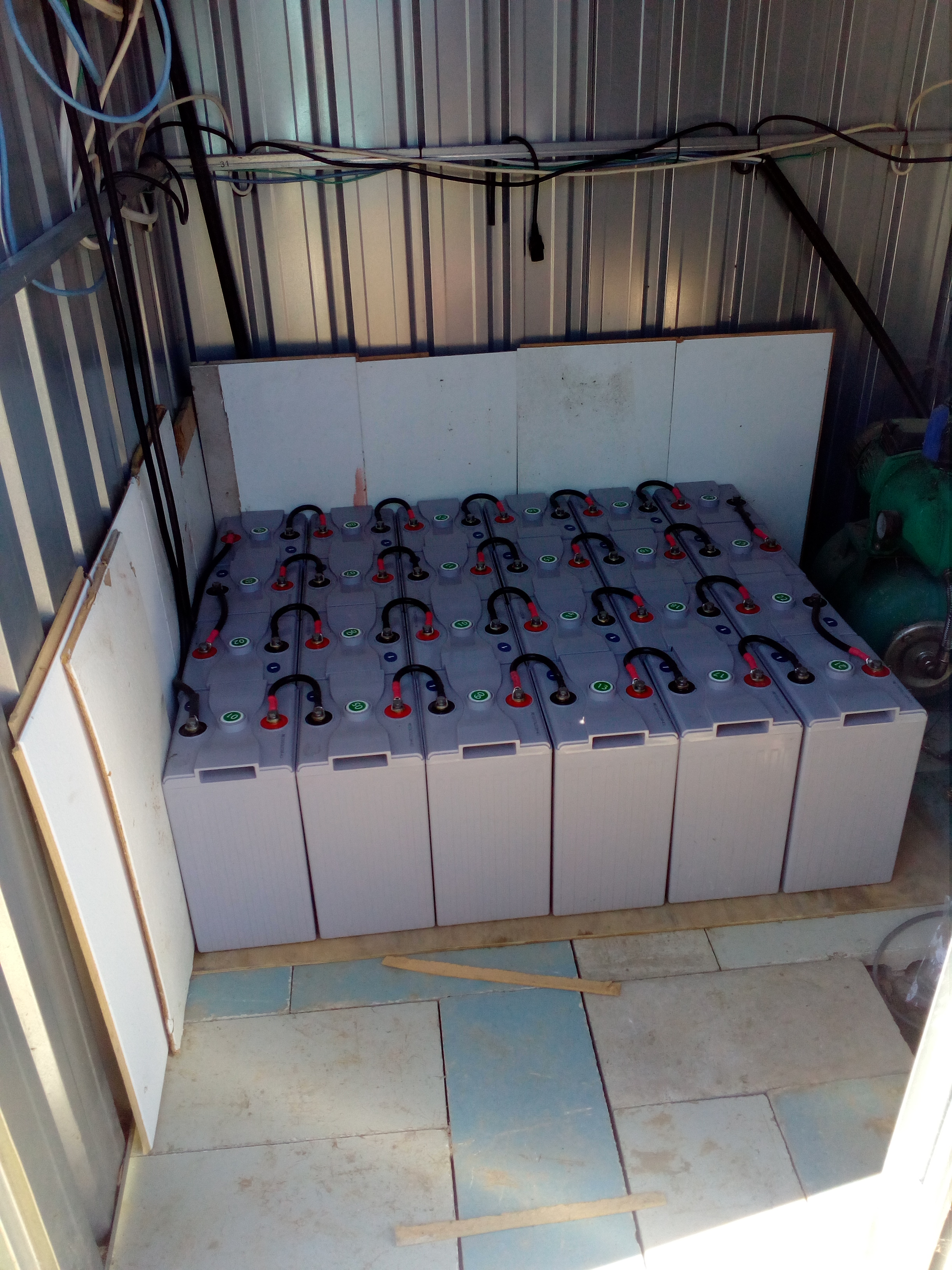 Deep Cycle Lead Acid Storage Battery Solar Gel Battery System 200AH 300AH