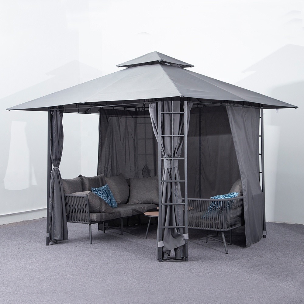Hardtop Gazebo Canopy With Polycarbonate Roof And Aluminium Frame