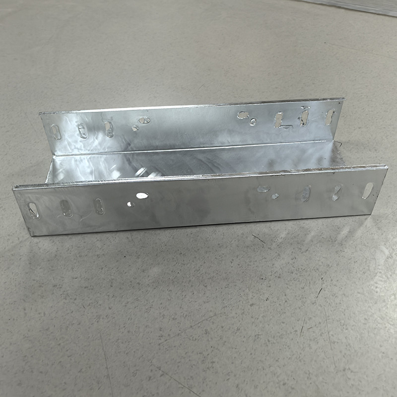 Wall Mounted / Floor Mounted Galvanized Hot Dip Cable Tray Customized Bending Radius Building Cable Tray