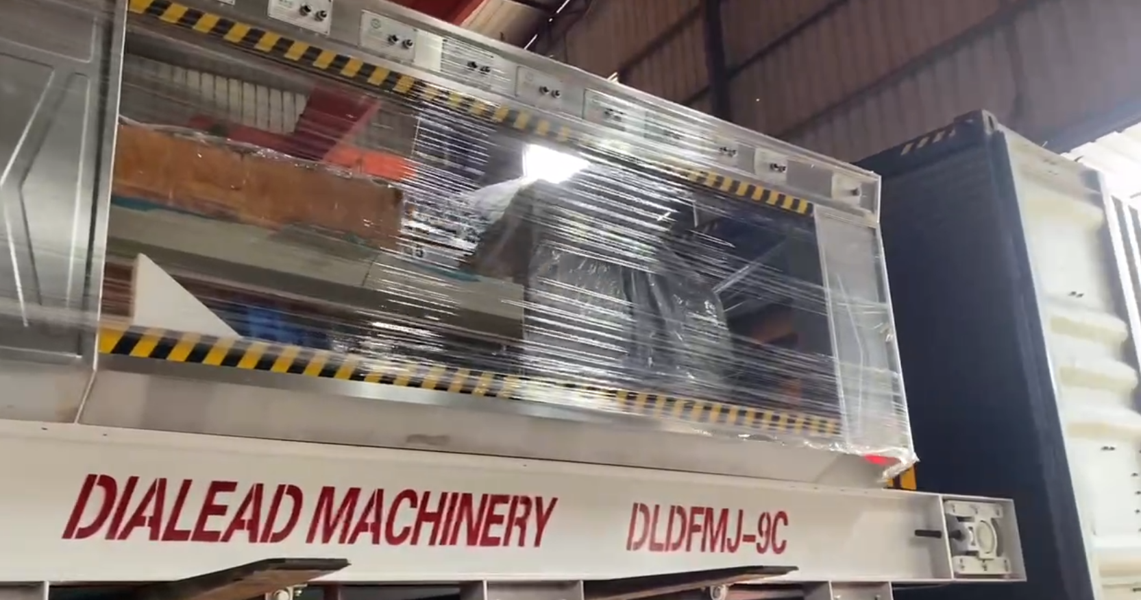 Automatic Line Polishing Machine For Granite Disc / Granite Slab / Stone Fabrication