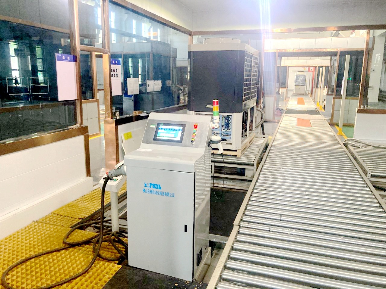 Galvanized Steel Pipe Air Source Heat Pump Assembly Line 40-300kw 380V