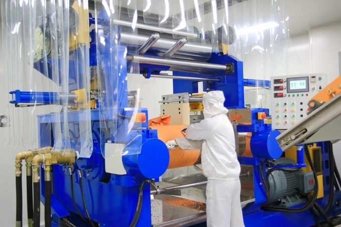 Dowhon Odorless Fuoroelastomer Rubber Slab FFKM O Rings Harsh Chemical Medium Environment Resistance 17