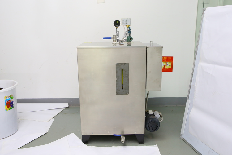 Electric Vertical Automatic Steam Boiler High Pressure 0.4Mpa 18kw