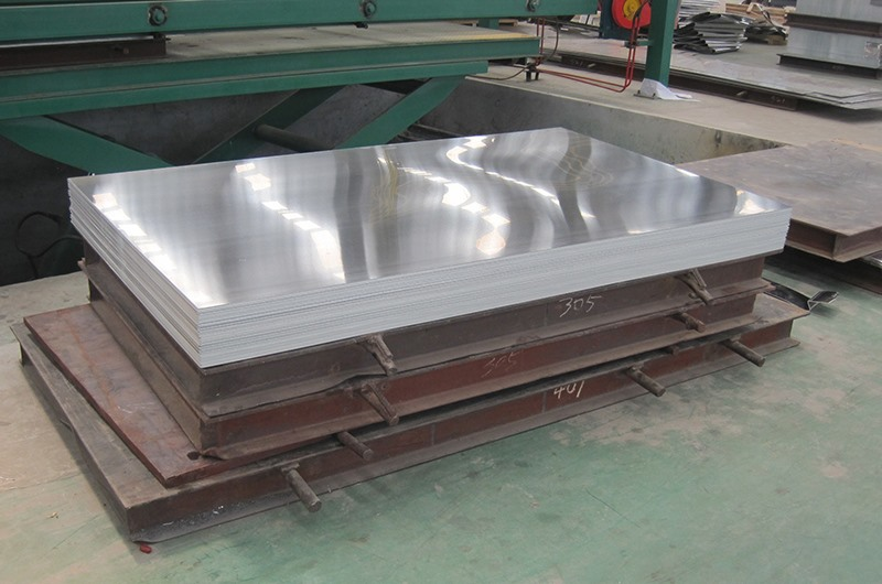5000 Series Aluminium Sheet Alloy 5052 5754 Silver Embossed Customized Size
