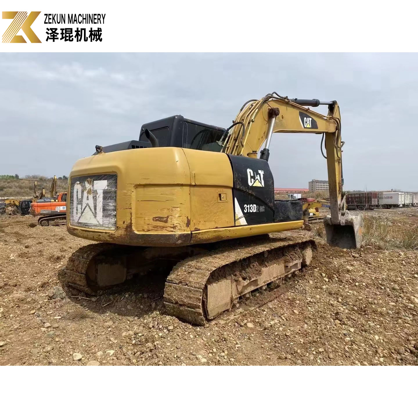 13 Ton CAT 313 Excavator with Caterpillar Engine and Hydraulic Cylinder
