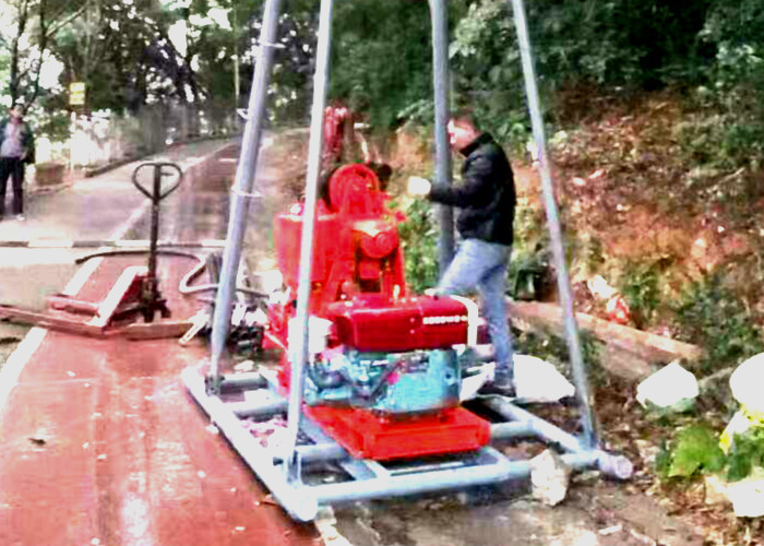 Engineering Xy-1a Water Well Drilling Rig 180 Meters Deep