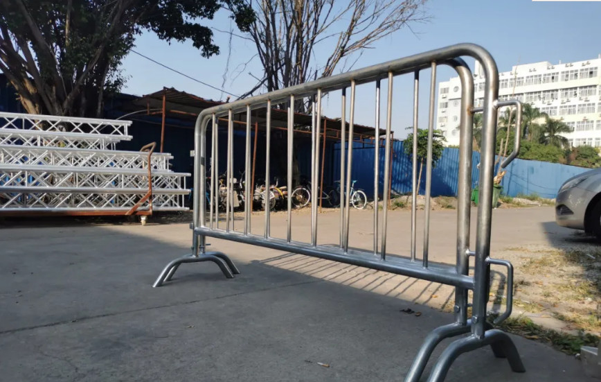 Galvanized Traffic Barrier Fence