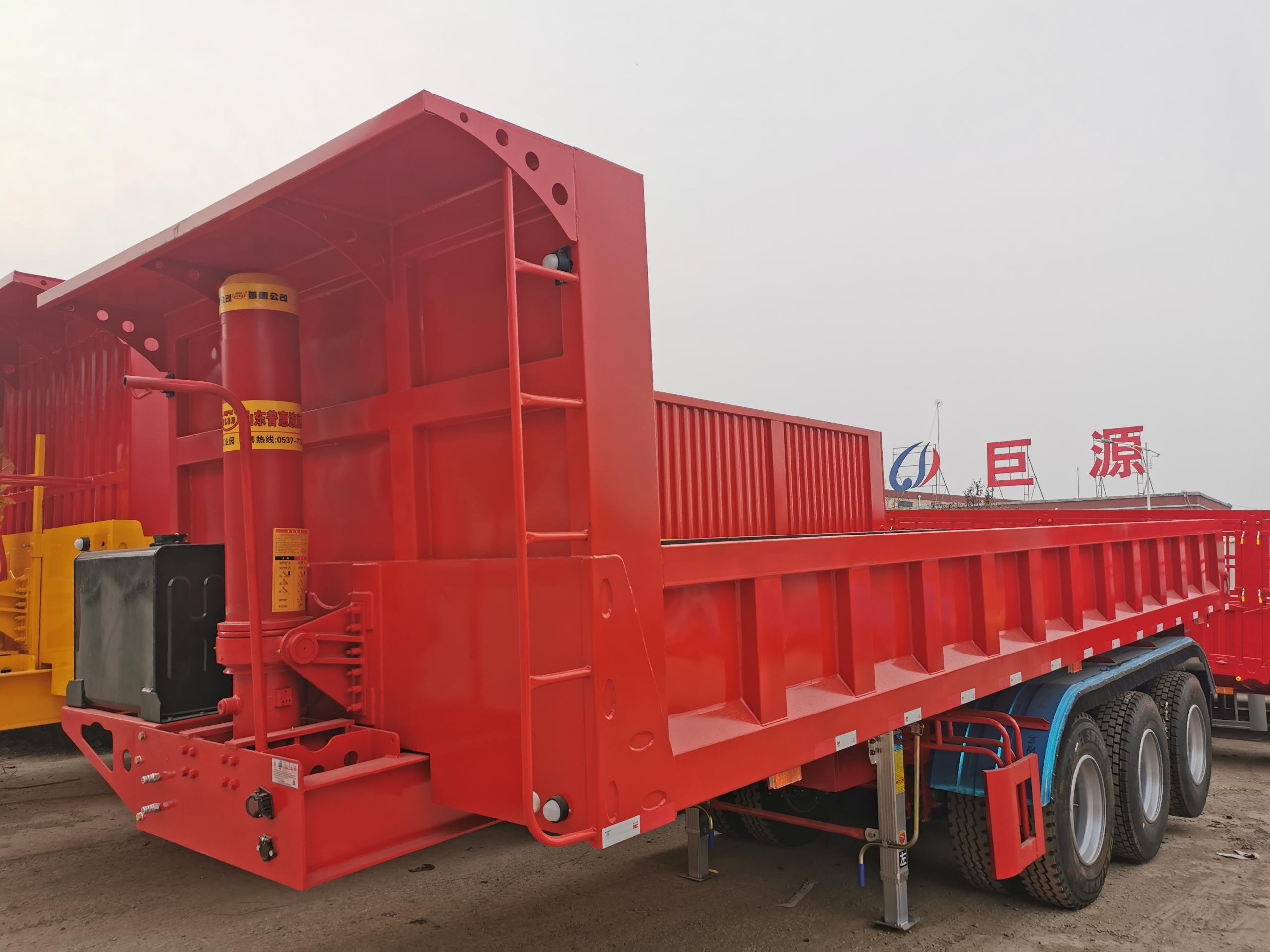 60T Rear Dump Trailer 3 Axle Hydraulic Cylinder Ending Tipper Semi-Trailer with Materials