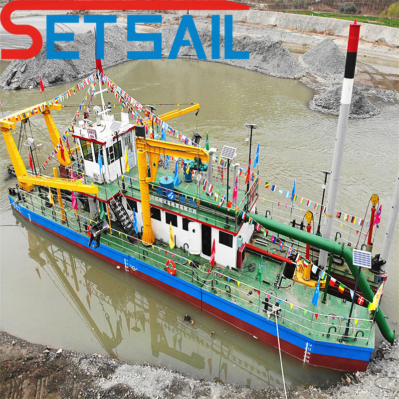 Hydraulic 24 Inch Cutter Suction Dredger with Depth Meter