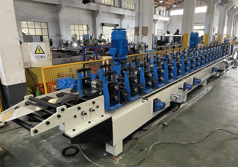 50Hz Upright Rack Roll Forming Machine With 3-5/Min And 100mm Width