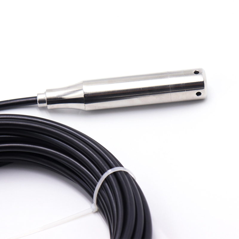 Stainless Steel Water Level Transmitter Submersible Liquid Level Sensor