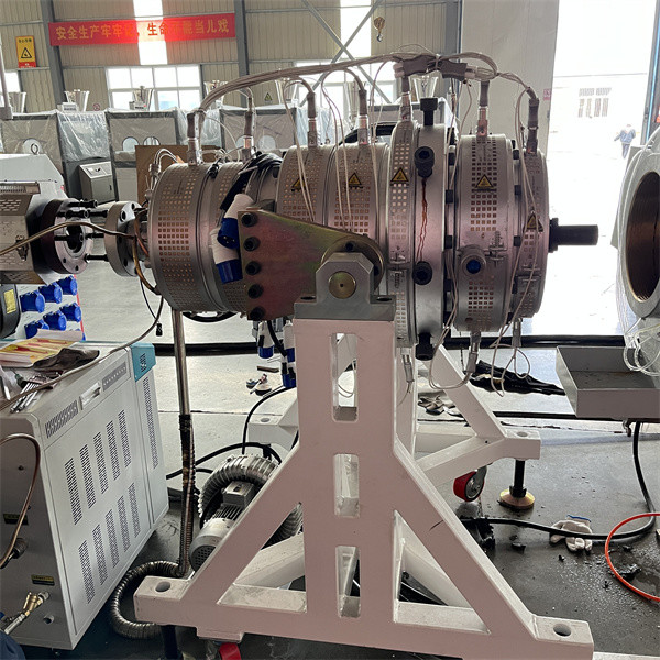SJ60/38 Plastic Pipe Machine Single Screw HDPE Pipe Manufacturing Plant