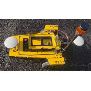 Intelligent Robot Bottom Line Road Marking Machine GPS Positioning