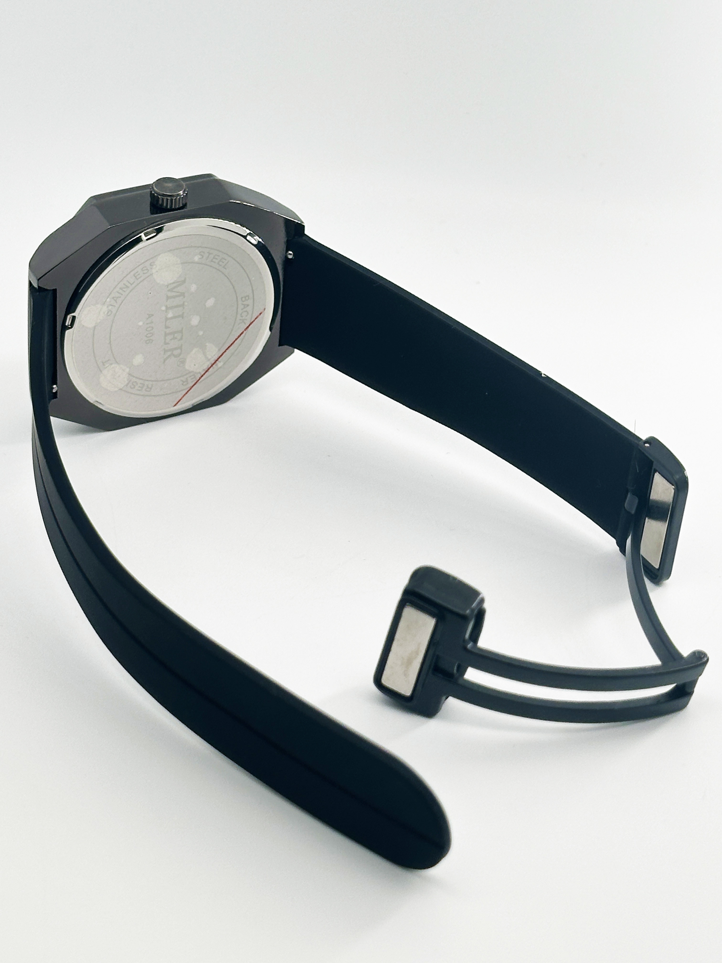 Ml 1006 Women/Men Three Eye Six Needle Waterproof Silicone Strap Quartz Watch