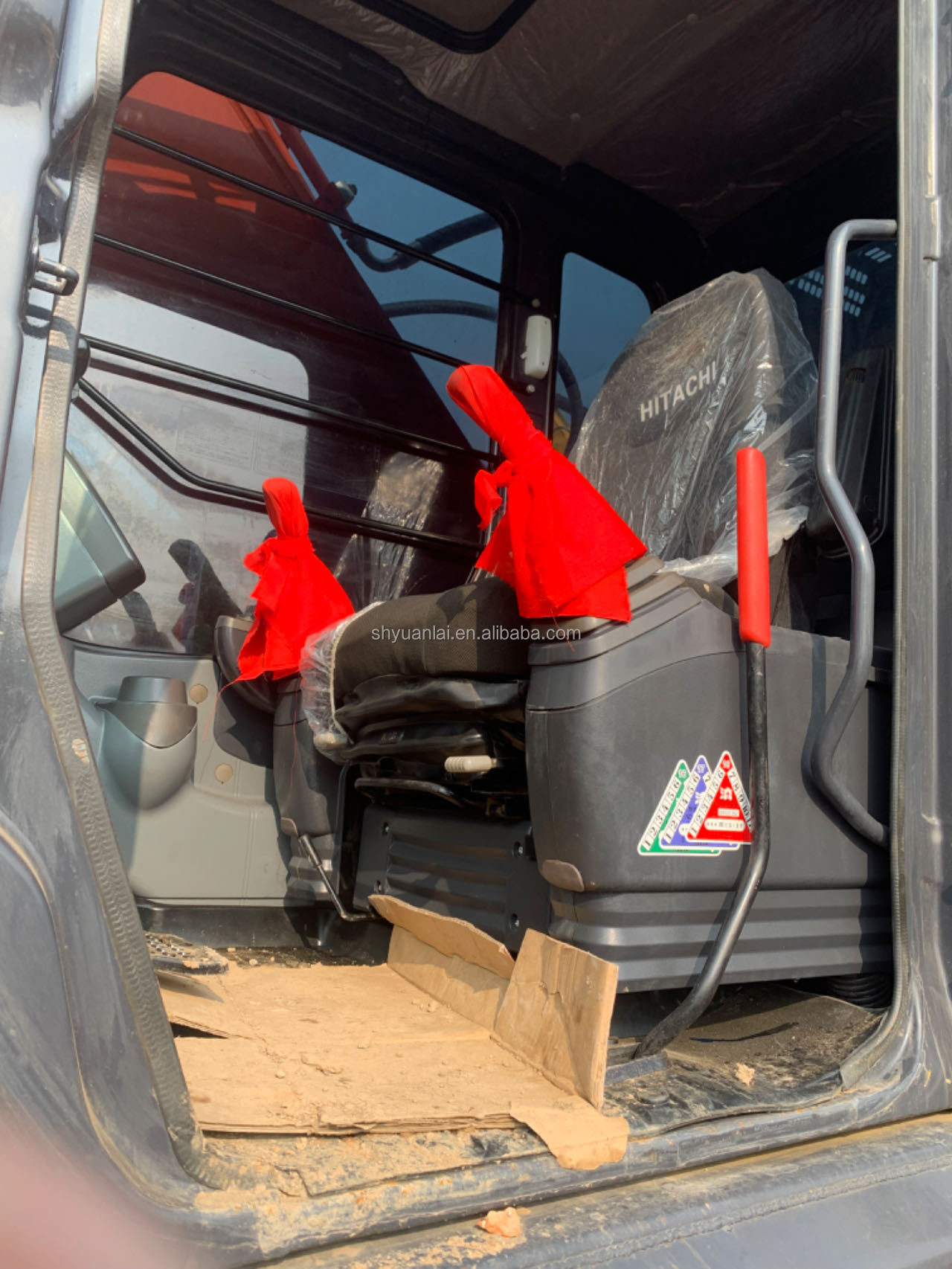 High Comfort and Safety at Its Best Hitachi Excavator ZX350HG Used for High Precision