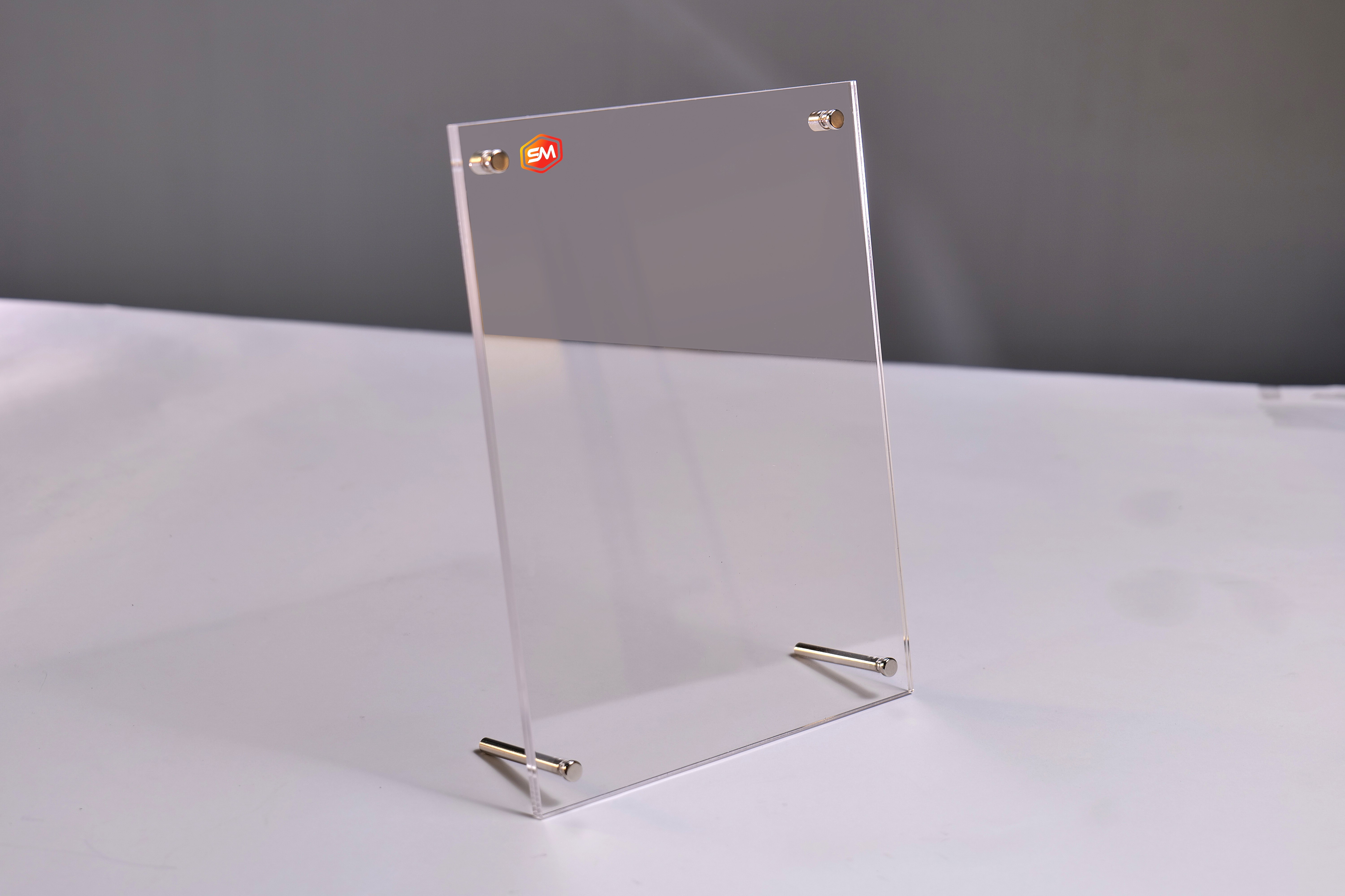 Clear Acrylic Photo Frame 4x6 Size With Glass Photo Frame Standing For Tabletop