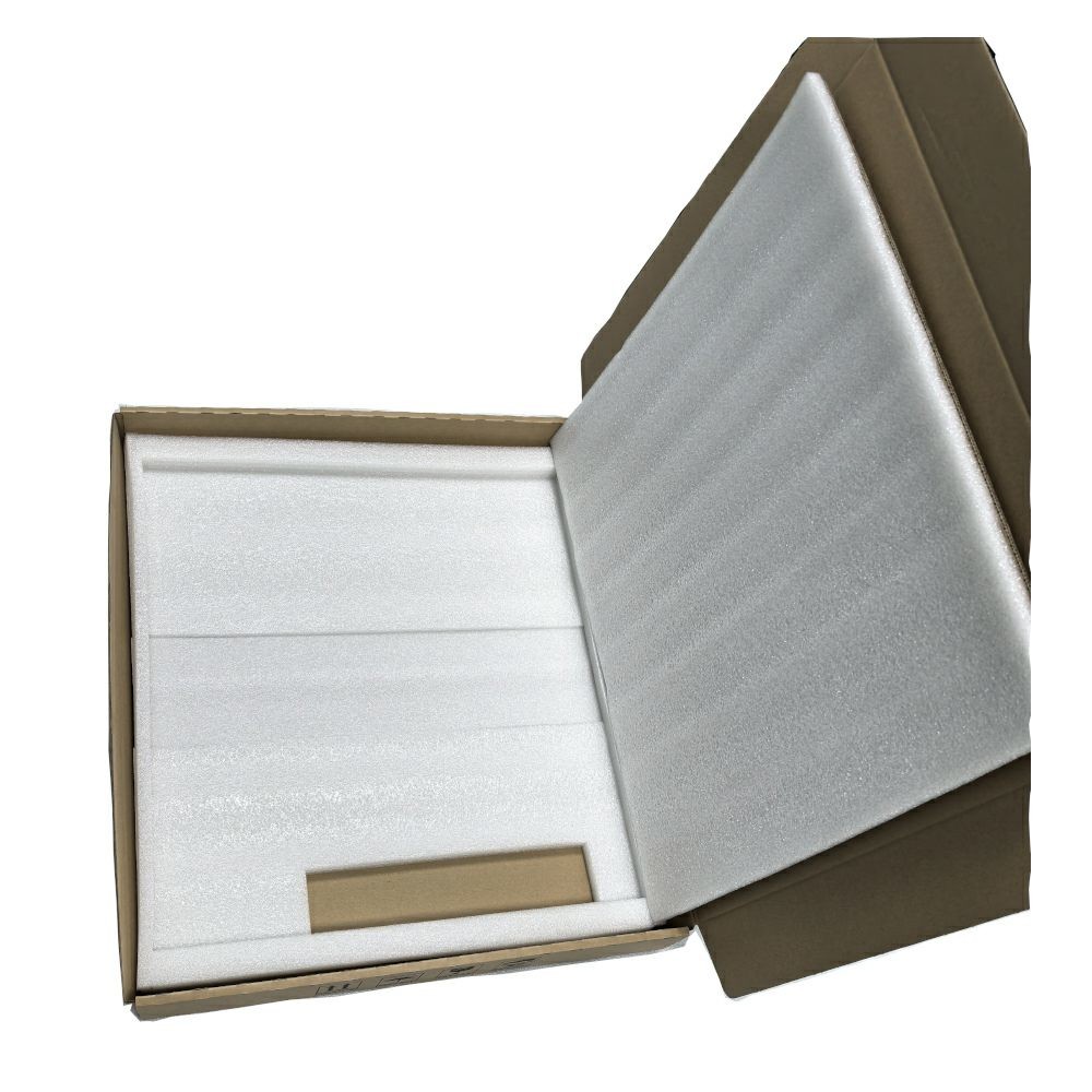 Compact and Portable Solar Briefcase Charger with Folded Size of 400*358*40 Mm