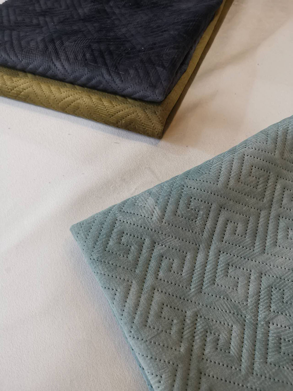 Ultrasonic Embroidered Upholstery Fabric For Sofa Home Furniture