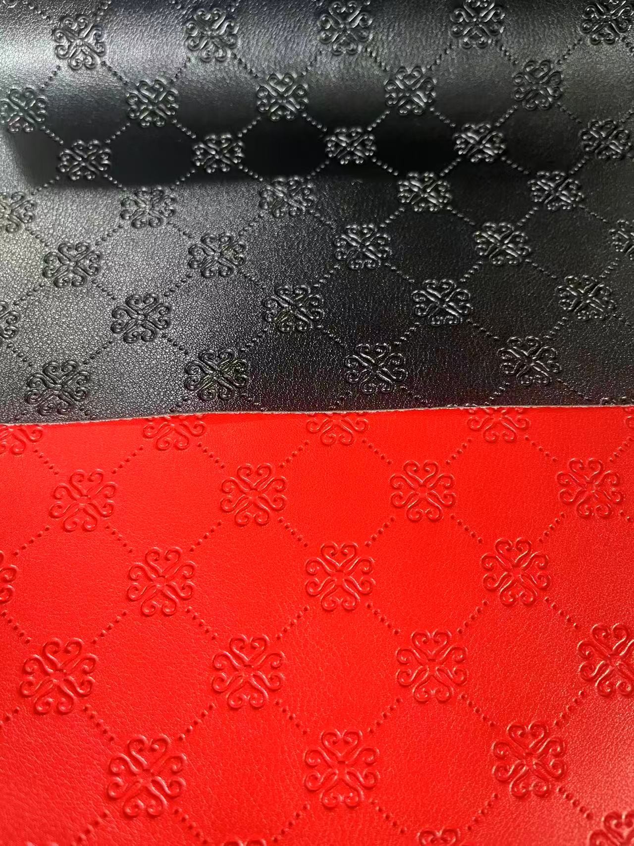 Soft Pvc Coated Fabric 0.6-0.8mm Thickness Anti Pill For Upholstery