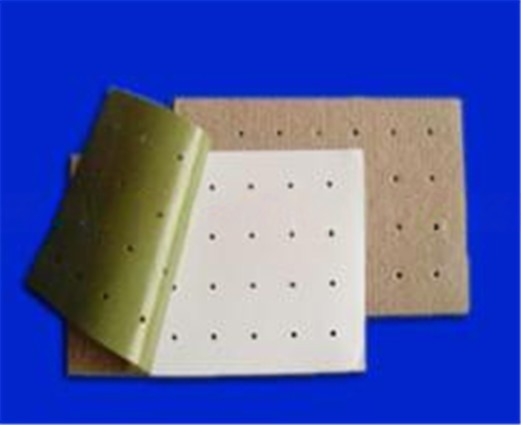 Medical Capsicum Plaster Patch Manufacturing Machine With 800kg Capacity