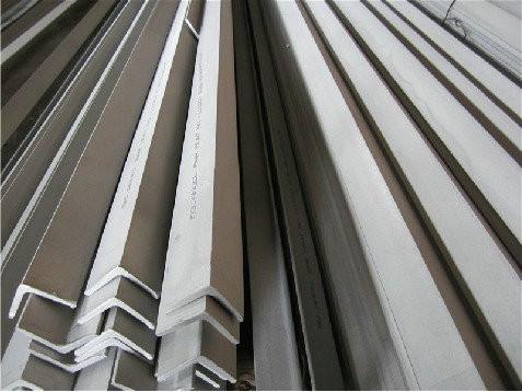 ASTM 304 Stainless Steel Angle Bars With Polished, Peeled Surface For Petroleum,