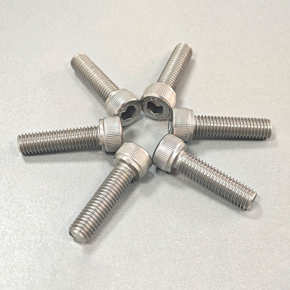 Zinc Plated A2 70 Hex Socket Head Cap Screw For Metric Measurement System