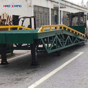 Customized Portable Loading Docks Hydraulic Dock Ramp For Forklift