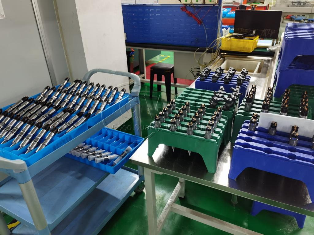 0445110768 BOSCH Diesel Fuel Injectors Nozzle For Weichai Yuchai Bus
