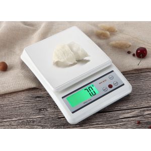 3KG Precision Electronic Kitchen Scales Easy Cleaning With Counting Function