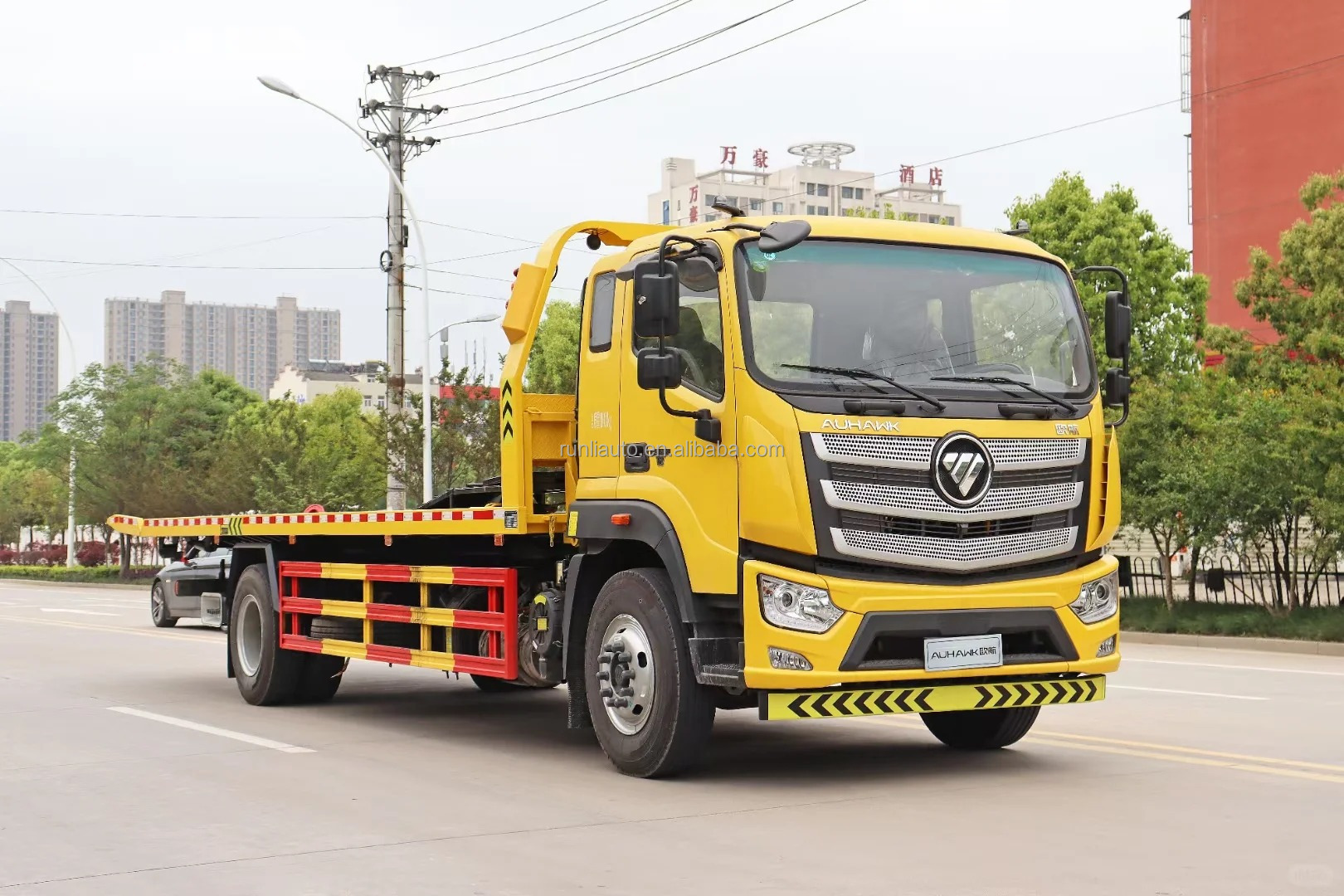 Factory Customized Foton Recovery Truck Heavy Duty 10Ton Flatbed Platform Wrecker Towing Tow Wrecker Truck Tow Wrecker Body