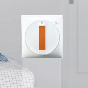 Smart Window Robot Auto Spray 60Hz Remote Control Window Washer