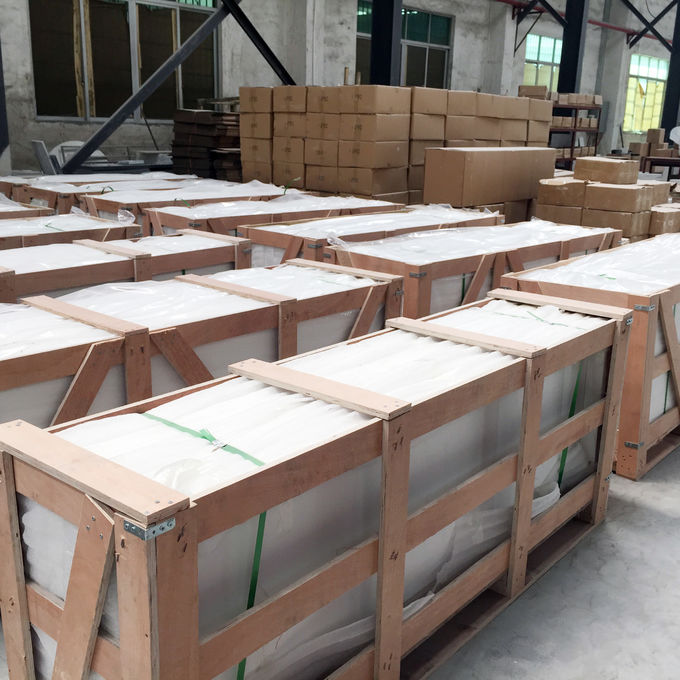 Stain Resistant White Countertops 12 MM Artificial Quartz Slabs