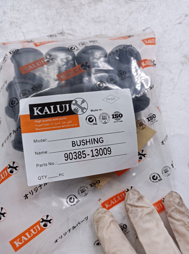 Kaluj 90385-13009 9038513009 Rear Stabilizer Bushing To-yota DYNA HIACE III HILUX