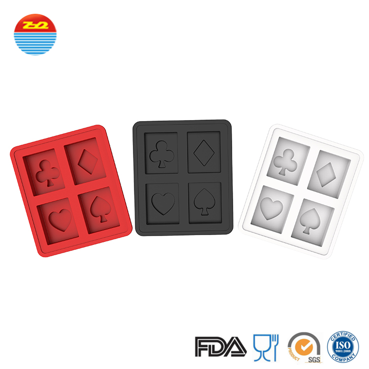2019 Best Cool Easy Released Custom Bar Pub Saloon Fancy Playing Card Poker Shaped Silicone Ice Cube Tray For Cocktail
