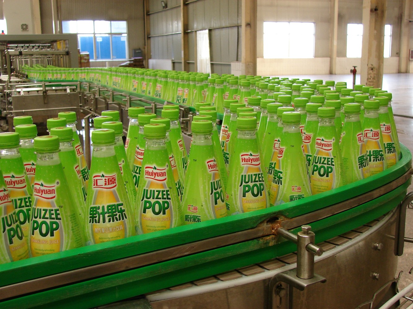 Beer Production Line 200ml Carbonated Soft Drink Filling Machine