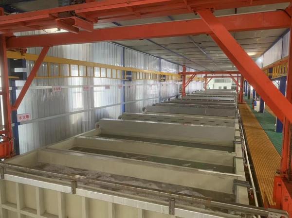 Large Capacity Anodizing Production Line For Aluminum Extrusion Profiles 700T
