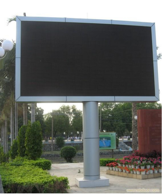 1R1G1B P8mm Outdoor Fixed LED Display , Led Billboard Screen Easy Maintenance