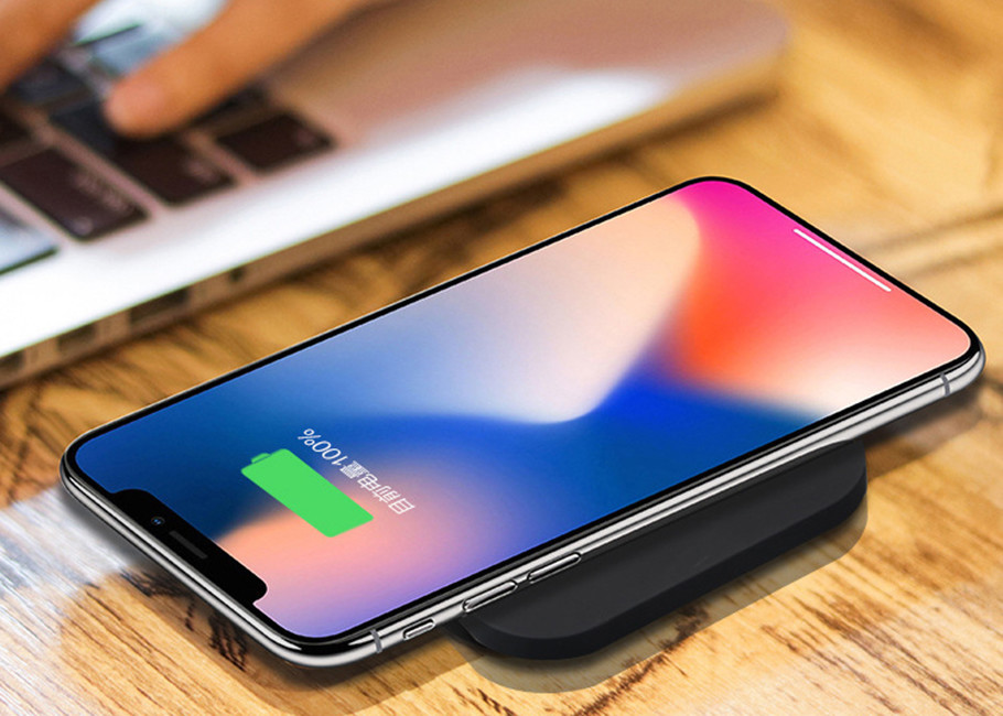 Quick Charge Portable Wireless Charging Pad Qi Certified For Mobile Phone