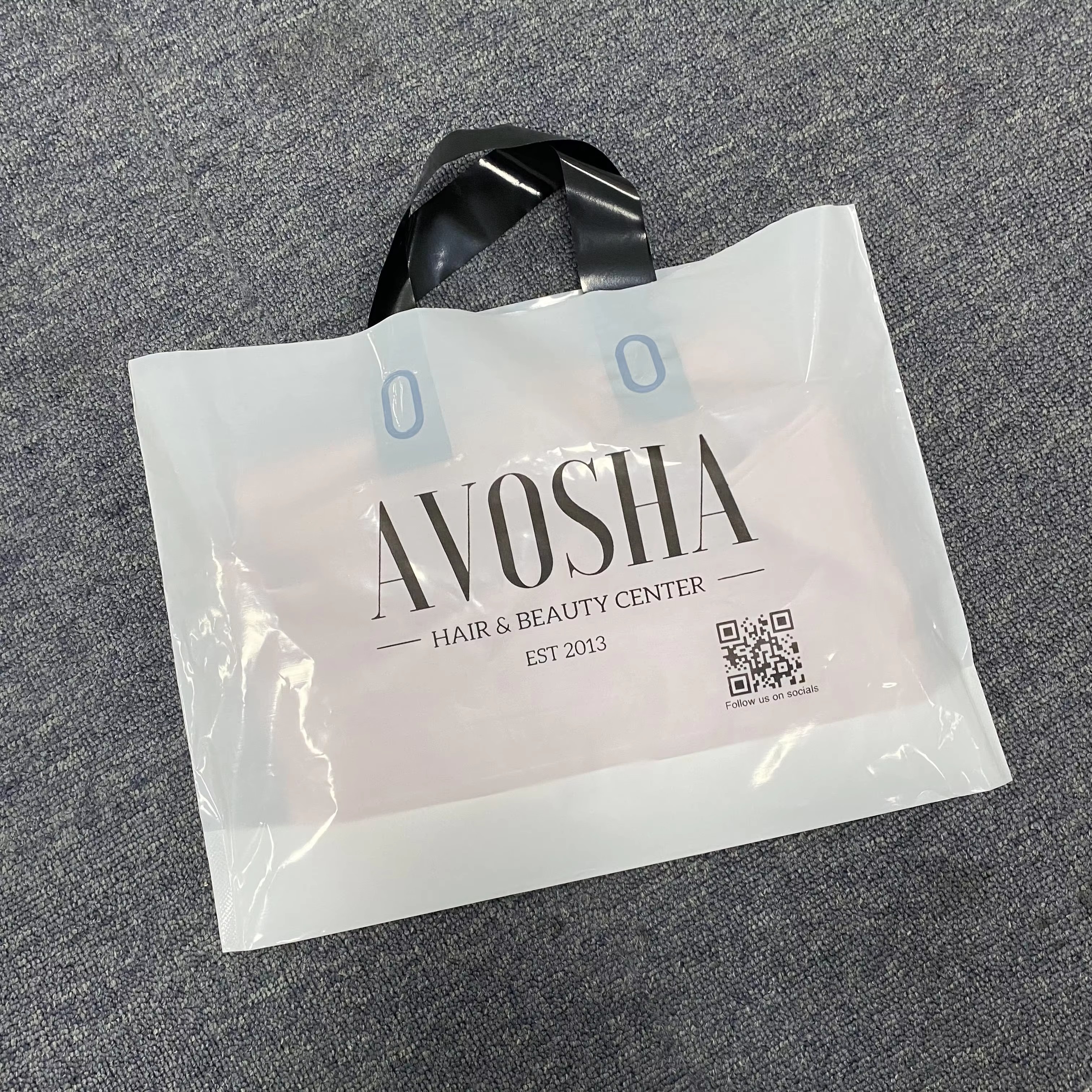 Custom Logo Printed Large Capacity Plastic Bags With Handles For Shopping